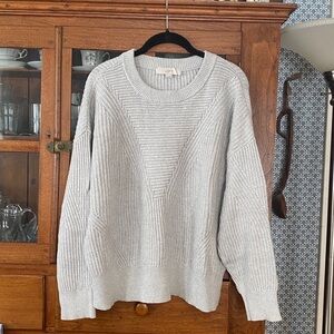 Light gray cotton patterned crewneck pullover sweater